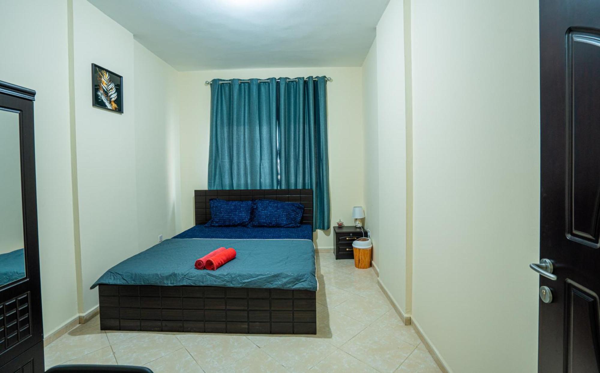 Abudhabi Tourist Family Calm S12 Baith Al Jannah Llc Hospedagem domiciliar *